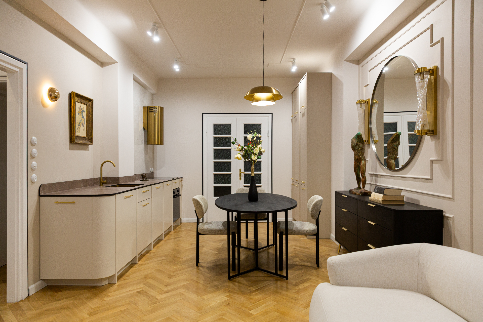 Eleganckie wnętrze mieszkania Fortune Estate